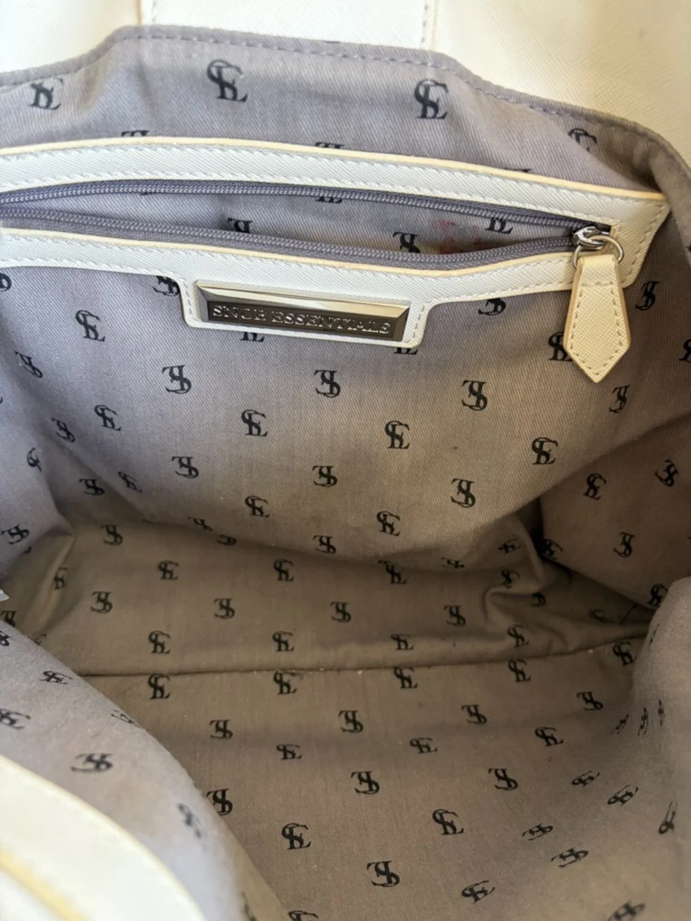 RESERVED SNOB ESSENTIALS Butterfly Tote Bag Cream Shoulder Handbag Cutout Purse - Picture 10 of 16